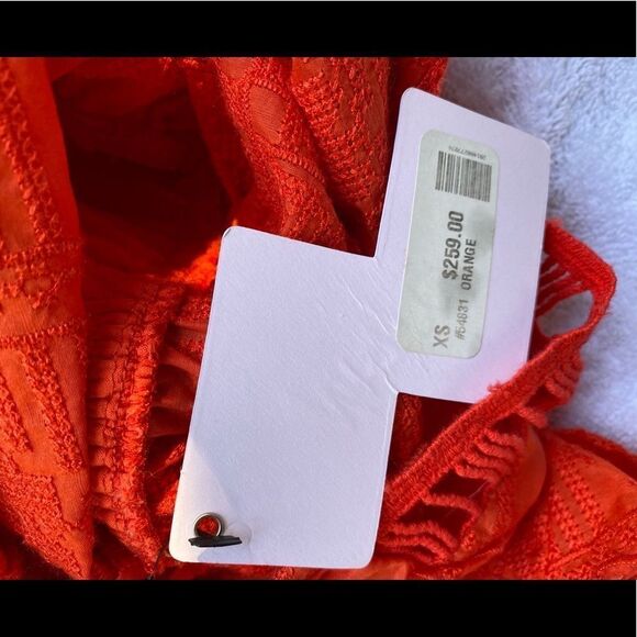 The Jetset Diaries Sundown Embroidered ‎ Romper nwt - Picture 6 of 8